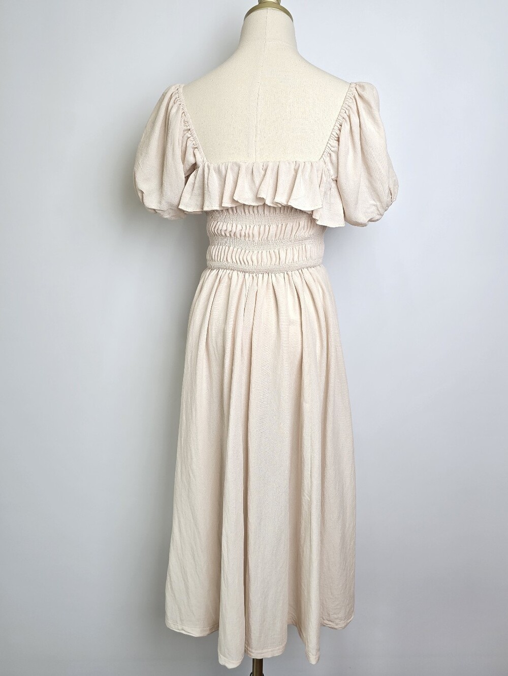 Mable Milkmaid Midi Dress Stretchy Smocked On/Off Shoulder Natural S NWOT - Picture 3 of 6